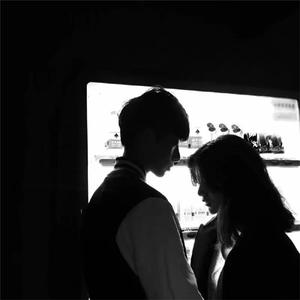 黄色激情小视频
